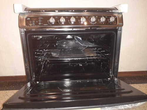 Imagen 4 de 7 de Cocina Marca Premium De 6 Hornillas Nueva