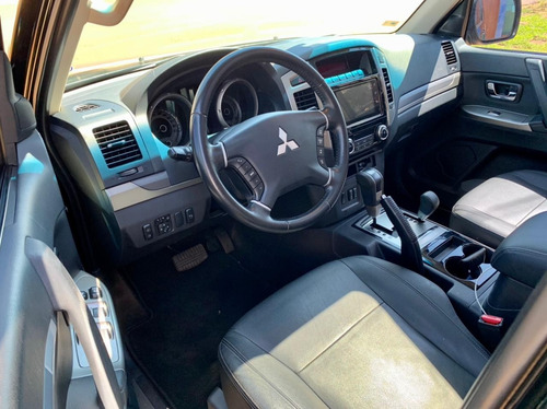 Imagem 8 de 9 de Mitsubishi Pajero Full Hpe 3.2 Preto 2019