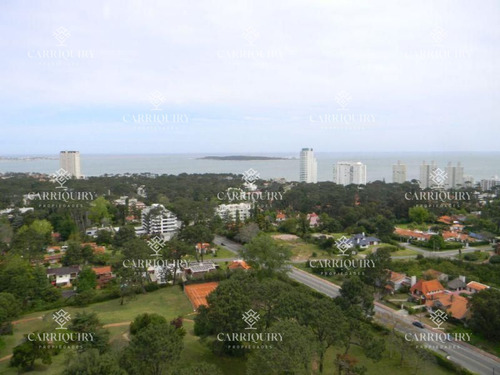 Alquiler Temporal Apartamento 2 Dormitorios En Roosevelt - Punta Del Este.