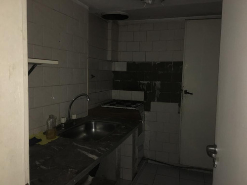 Alquiler Av Montes De Oca Al 200, Barracas, Caba
