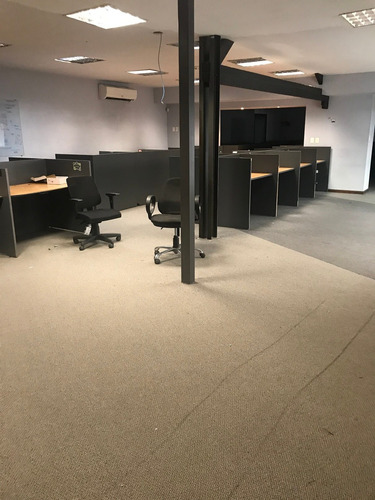 Local Comercial, Oficinas Y Sector Para Deposito