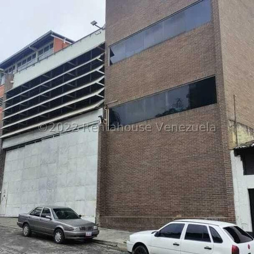 Imagen 1 de 12 de Jrl Edificio Industrial En Venta En El Llanito #23-6280