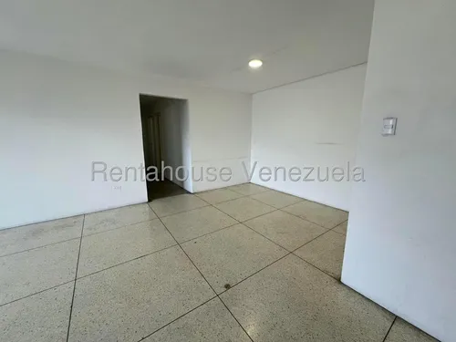 Apartamento Chuao 25-18725 R.e