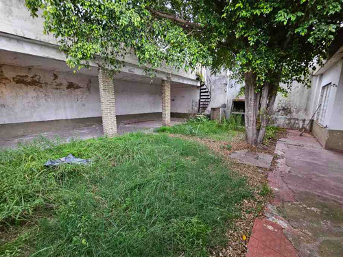 Casa En Venta En Merlo Sur