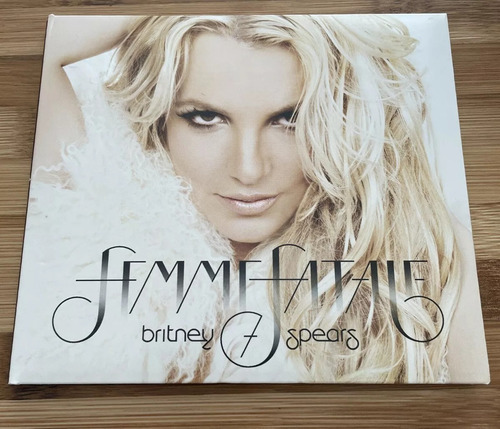 Britney Spears - Femme Fatale Deluxe Edition Cd Digipack P78