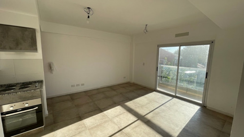 Imagen 4 de 14 de Departamento En Venta En Lanus Oeste