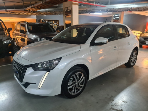 Imagen 16 de 18 de Peugeot 208 208 Allure Tiptronic