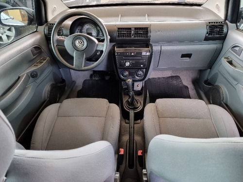 Imagem 8 de 8 de Volkswagen Spacefox 1.6 Mi Sportline 8v