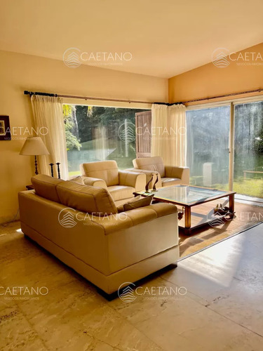 Alquiler Casa Con Terreno De 6600m2 Por Pedragosa Sierra, Punta Del Este