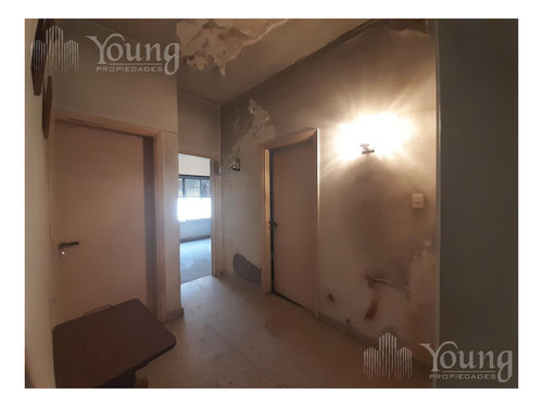 Imagen 6 de 28 de Casa De 4 Ambientes Con Jardin Y Pileta En Berazategui