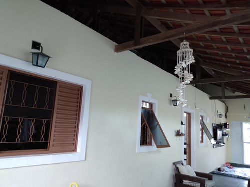 Imagem 4 de 14 de Chácara, Piscina, 2 Quartos, Sala Ampla, 2 Banheiros