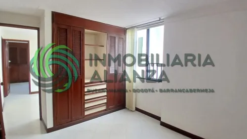 Apartamento En Arriendo En Cabecera Del Llano. Cod A16920
