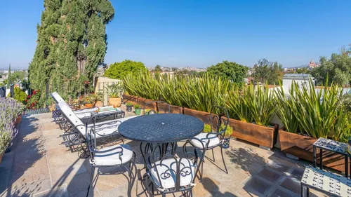 Casa En Renta Con Vistas A La Parroquia En Colonia Guadiana En Centro De San Miguel De Allende