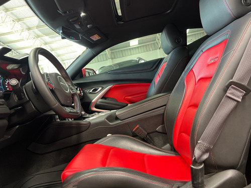 Chevrolet Camaro 6.2 Ss At