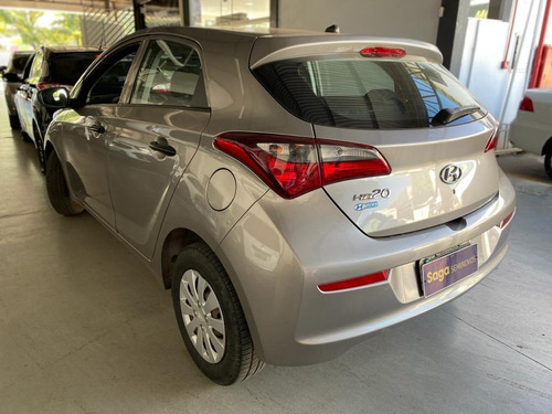 Imagem 3 de 3 de Hyundai Hb20 1.0 Unique (flex)