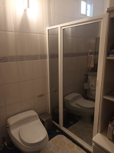 Casa En Venta Campo B, Puerto Ordaz. Amplia Casa Con Terreno Para Remodelar