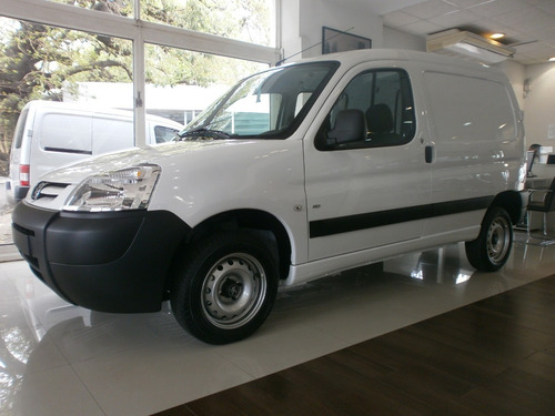 Imagen 12 de 24 de Peugeot Partner 2023 1.6 Furgon Confort