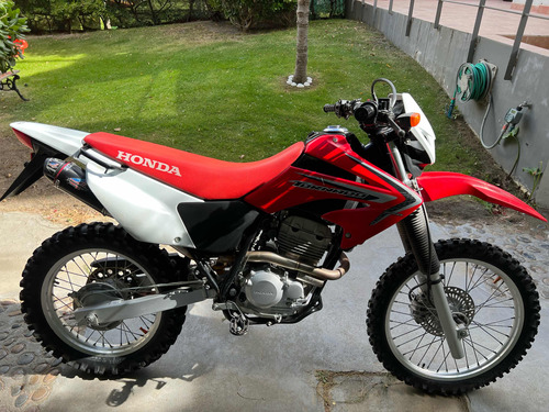 Honda Tornado 250 2016