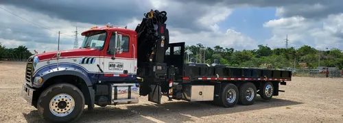 Camión Grúa Mack Granite Gr64f Modelo 2019