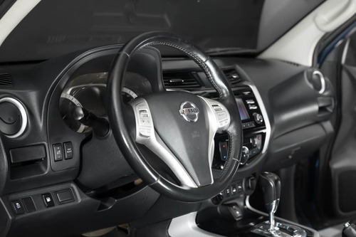 Imagen 14 de 25 de Nissan Frontier Le 4x4 Diesel - Motorland Permuto / Financio