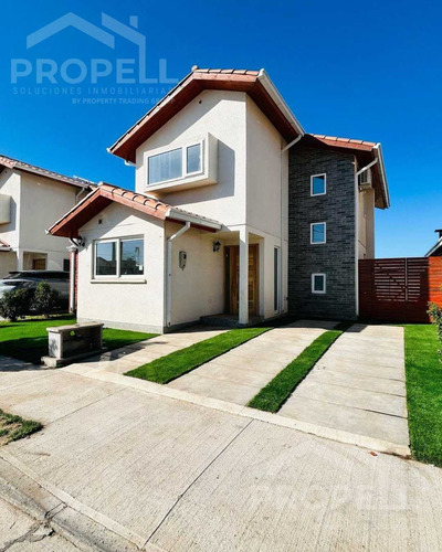 Hermosa Casa En Condominio (105974)