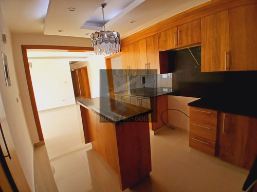 Majestuoso Apartamento Tipo Resort En Cerro Alto