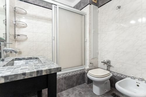 Dpto 4 Amb C/dep Y Cochera En Venta Barrio Norte