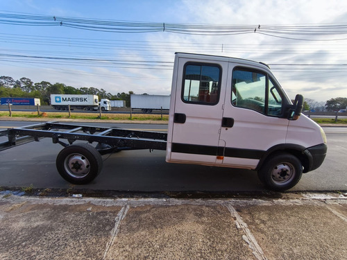 Iveco Daily 35s14 Cab.dupla Chassi 2012- Covelp Americana