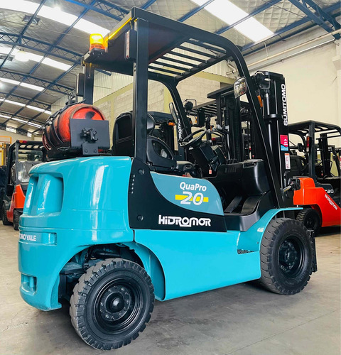 Imagen 4 de 12 de Autoelevador Sumitomo 2tn, Mastil 3mts, Desplazador