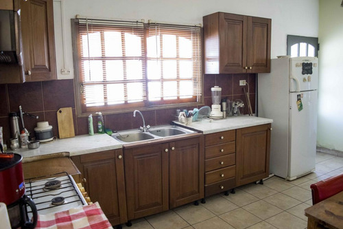 Imagen 7 de 15 de Ph En Venta 4 Ambientes Munro