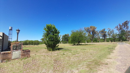 Imagen 2 de 22 de Lote Terreno 93 En Venta. Barrio La Elina, Comarcas De Luján. Country. Zona Oeste