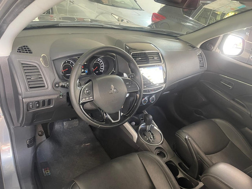 Mitsubishi Outlander Sport 2.0 MIVEC FLEX GLS AUTOMÁTICO