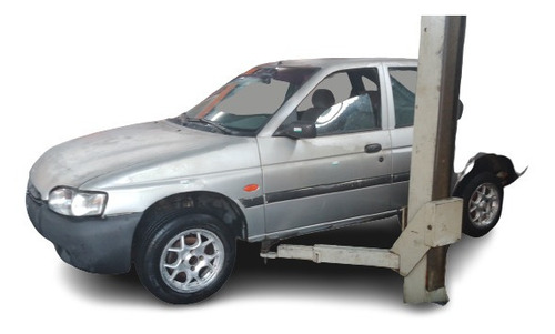 Imagem 2 de 10 de Sucata Escort Zetec 2000 1.8 16v