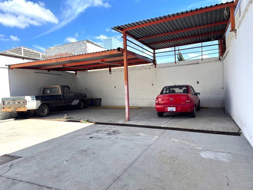 Imagen 5 de 19 de Edificio Con Locales Comerciales En Venta Carrillo Puerto Queretaro