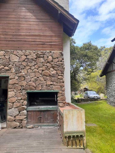 Alquiler O Venta Casa Carilo