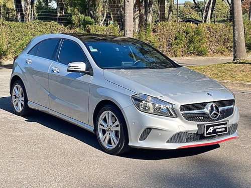 Imagen 2 de 15 de Mercedes Benz A200 Urban At 2018