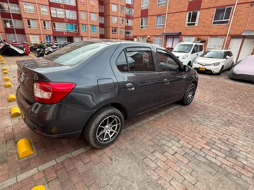 Renault Logan 1.6 Expression