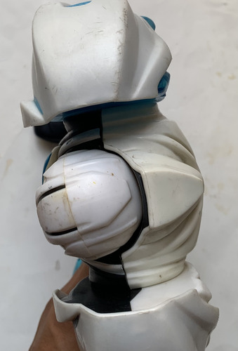Max Steel Traje Turbo Fuerza Robot Blanco Azul Traje Y1520 (Usado)