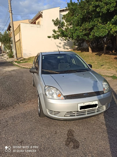Ford Fiesta Sedan 1.6 Flex 4p 2005