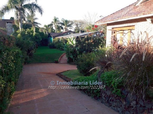 Casa 5 Dormitorios Con Piscina