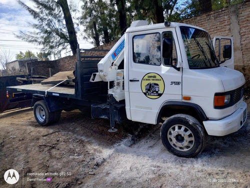 Camion Con Hidrogrua-especial Para Corralon