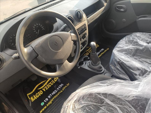 Renault Logan 1.6 Expression 16v Flex 4p Manual