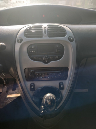 Imagen 15 de 18 de Citroën Xsara Picasso 2006 2.0 16v