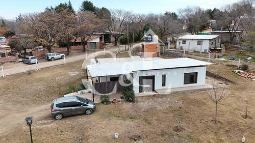 Venta Casa Con Gran Terreno Plano En Bialet Massé