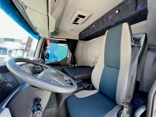 Imagem 10 de 11 de Volvo Vm330 Vm 330 I-shift 4x2 = P360 19320 2035 P340 1933