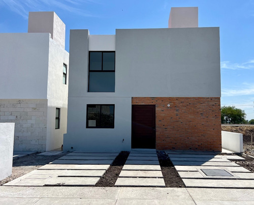 Funcional Casa Con Jardín- Viu Panorama