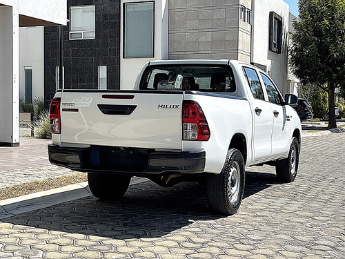 Toyota Hilux Doble Cabina Diesel 4x4 2023