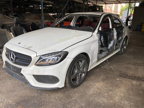 Imagem 6 de 12 de Sucata Mercedes C250 2015/2016 Branca Gasolina 211cvs