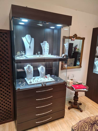 Imagen 7 de 8 de Joyeria Fondo De Comercio