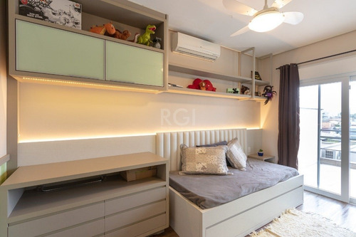 Casa Em Ipanema Com 3 Dormitórios - Lu431576